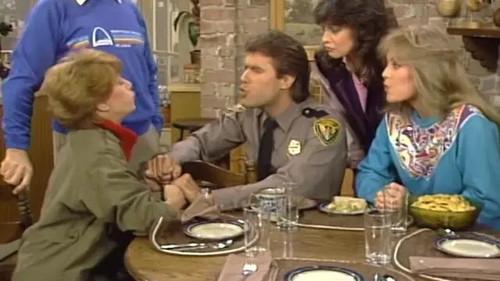 Too Close for Comfort Season 4 Episode 18 - The Missing Fink