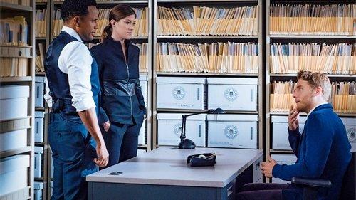Limitless Season 1 Episode 2 - Badge! Gun!