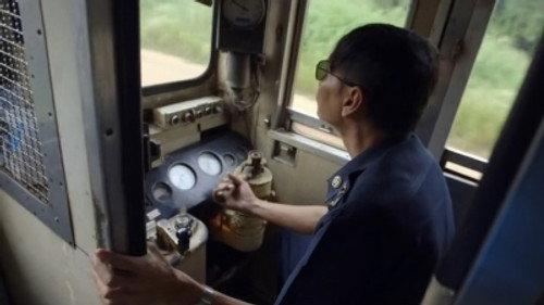World's Most Extreme Season 1 Episode 3 - Railways