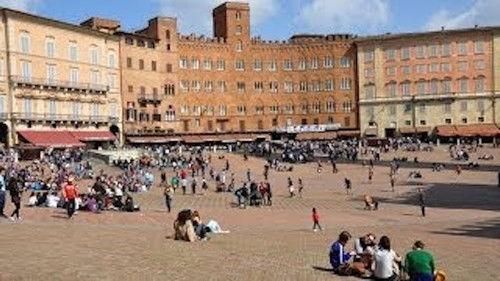 Rick Steves' Europe Season 1 Episode 15 - Travel Skills Special (2)