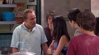 Wizards of Waverly Place Season 4 Episode 1 - Alex Tells the World
