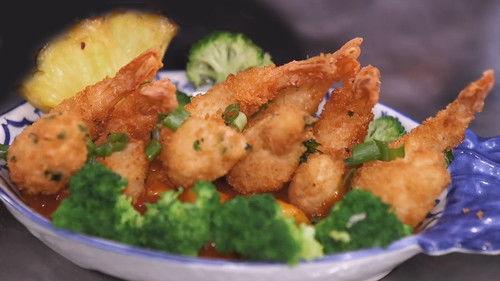 Diners, Drive-Ins and Dives Season 52 Episode 10 - Triple D Nation: Around the World and Off-the-Hook