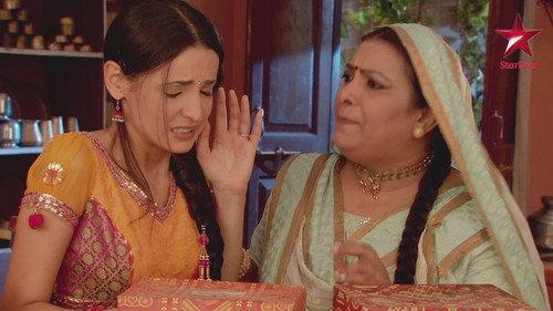 Iss Pyaar Ko Kya Naam Doon? Season 2 Episode 11 - Khushi Is Stunned to Learn About Her First Client