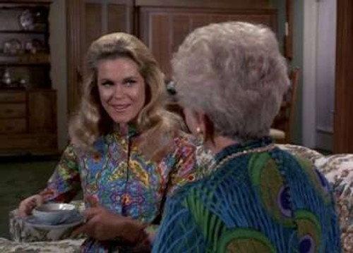 Bewitched Season 5 Episode 14 - Samantha's Super Maid