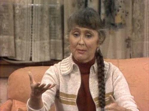 All in the Family Season 5 Episode 13 - Archie's Contract