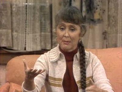 All in the Family Season 5 Episode 13 - Archie's Contract