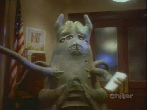 Monsters Season 1 Episode 13 - Glim-Glim