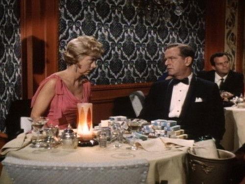 My Favorite Martian Season 3 Episode 5 - I'd Rather Fight Than Switch