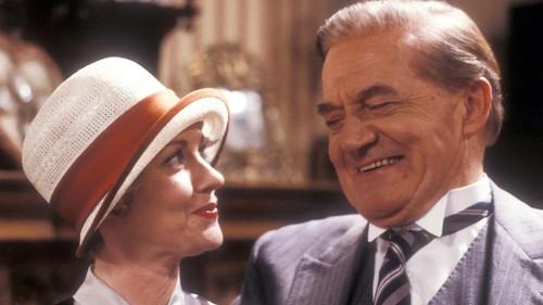 You Rang, M'Lord? Season 4 Episode 5 - The Fall of the House Of Meldrum