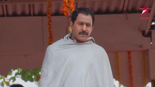 Iss Pyaar Ko Kya Naam Doon? Season 3 Episode 17 - The Temple Visit