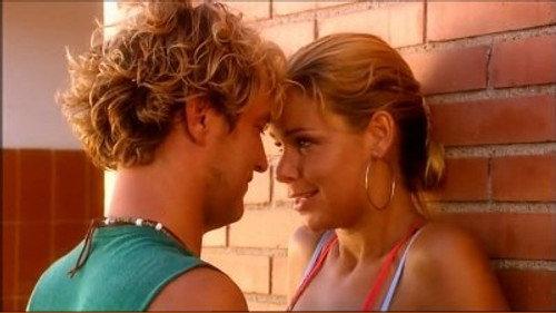 Costa! Season 2 Episode 9 - Zon, zee, sex en een mol