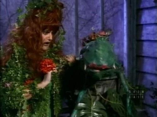 The New Addams Family Season 2 Episode 3 - Cleopatra, Green of the Nile