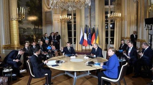 The World in Front Season 16 Episode 14 - Episode 14