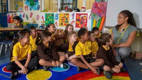 Waffle the Wonder Dog Season 4 Episode 6 - Waffle the Pupil