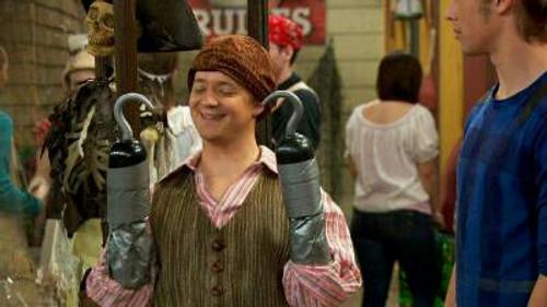 Kickin' It Season 4 Episode 7 - Invasion of the Ghost Pirates