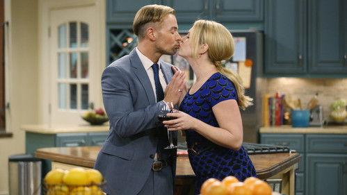 Melissa & Joey Season 4 Episode 16 - The Early Shift