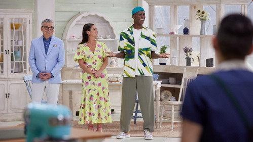 The Great Canadian Baking Show Season 6 Episode 7 - Fancy Dessert Week
