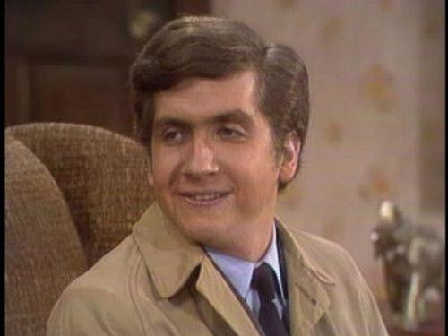 All in the Family Season 2 Episode 16 - Archie and the FBI