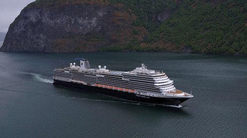 Mighty Cruise Ships Season 3 Episode 1 - Koningsdam