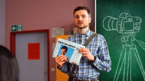 Almania Season 3 Episode 1 - Teacher of the Year