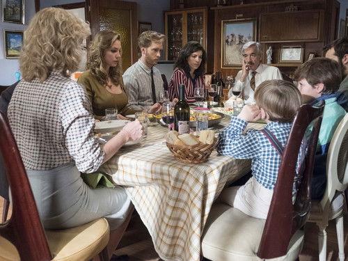 Cuéntame cómo pasó Season 19 Episode 6 - Episode 6