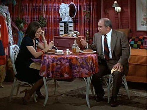 The Mary Tyler Moore Show Season 4 Episode 22 - Lou's Second Date