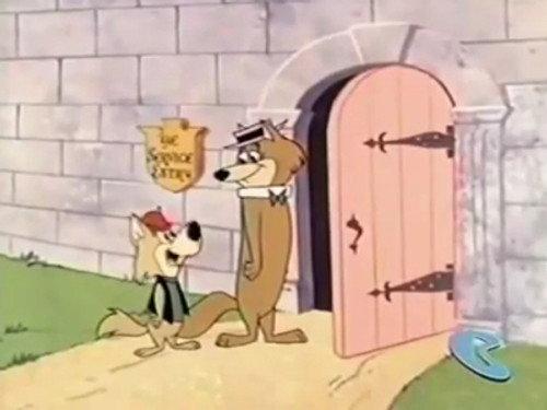 The Huckleberry Hound Show Season 3 Episode 24 - Castle Hassle