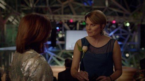 My Life Is Murder Season 1 Episode 10 - Mirror Mirror