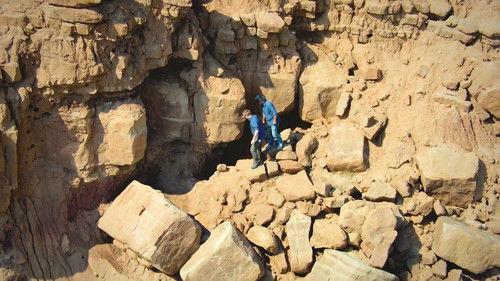 The Secret of Skinwalker Ranch Season 3 Episode 6 - Where There’s Smoke…