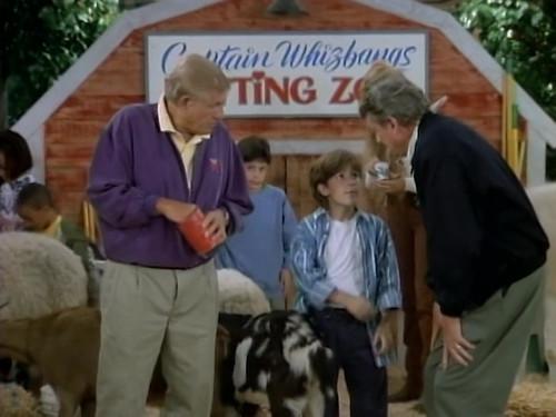 Coach Season 7 Episode 23 - Ten Percent of Nothing