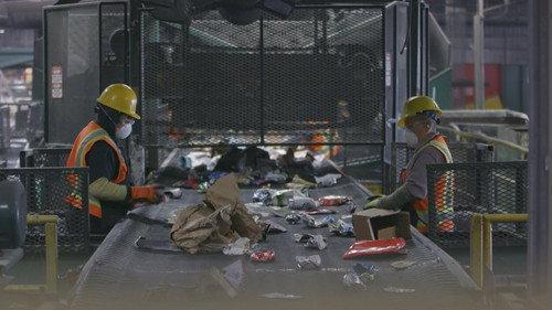 Frontline Season 38 Episode 15 - Plastic Wars