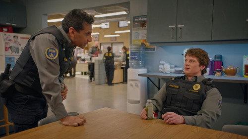 Animal Control Season 4 Episode 11 - Coyotes and Eagles
