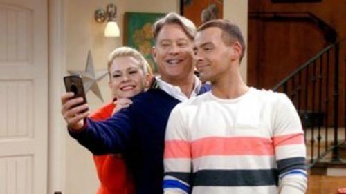 Melissa & Joey Season 3 Episode 29 - Born to Run