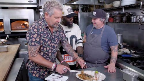Diners, Drive-Ins and Dives Season 52 Episode 6 - All Kinds of Cookin'