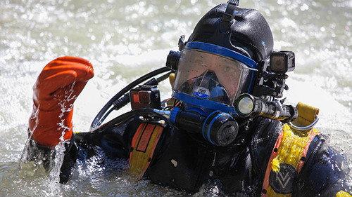 Gold Rush: White Water Season 9 Episode 6 - Grave Diggers