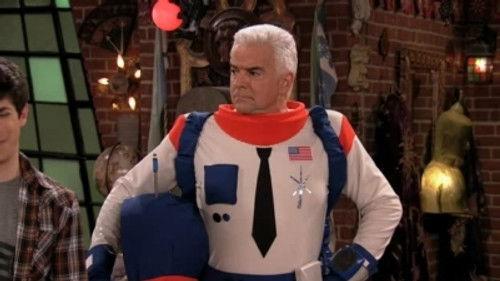 Wizards of Waverly Place Season 3 Episode 22 - Captain Jim Bob Sherwood