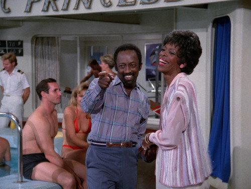 The Love Boat Season 9 Episode 21 - The Will/Deja Vu/The Prediction