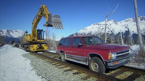 Railroad Alaska Season 2 Episode 3 - Collision Course