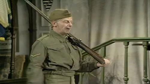 Dad's Army Season 3 Episode 12 - Man Hunt