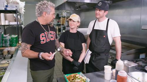Diners, Drive-Ins and Dives Season 52 Episode 3 - Southeast Standouts