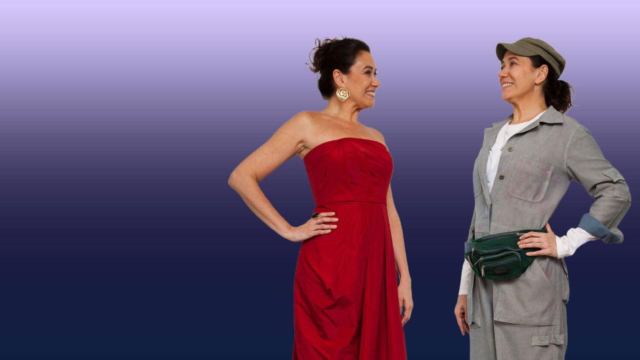 Looks & Essence backdrop