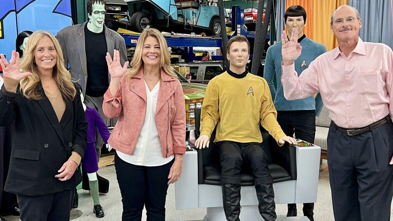 Collector's Call backdrop