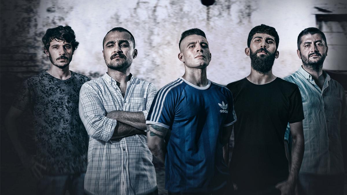 Sıfır Bir backdrop