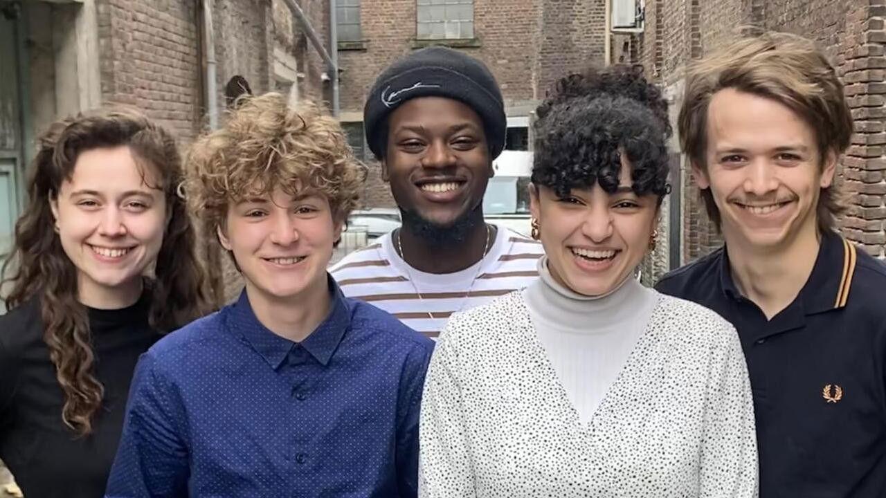 De Raad van Soekie backdrop