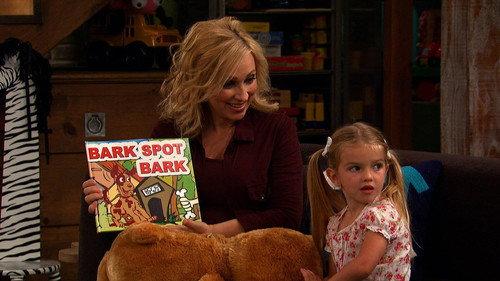 Good Luck Charlie Season 3 Episode 19 - Charlie Whisperer