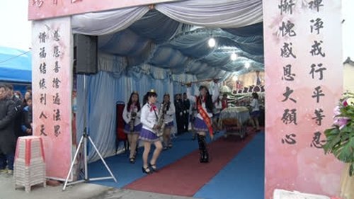 Background image for A Dying Art: Taiwanese Ceremonial Performance Troupes