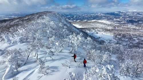 Background image for Winter Hiking in Karurusu, Noboribetsu