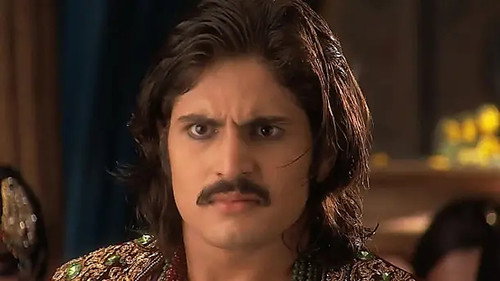 Salima medicates Jodha