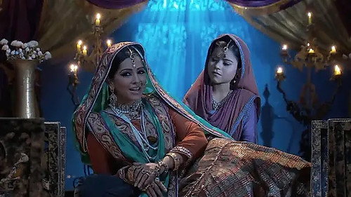 Sharifuddin has an advice for Jodha