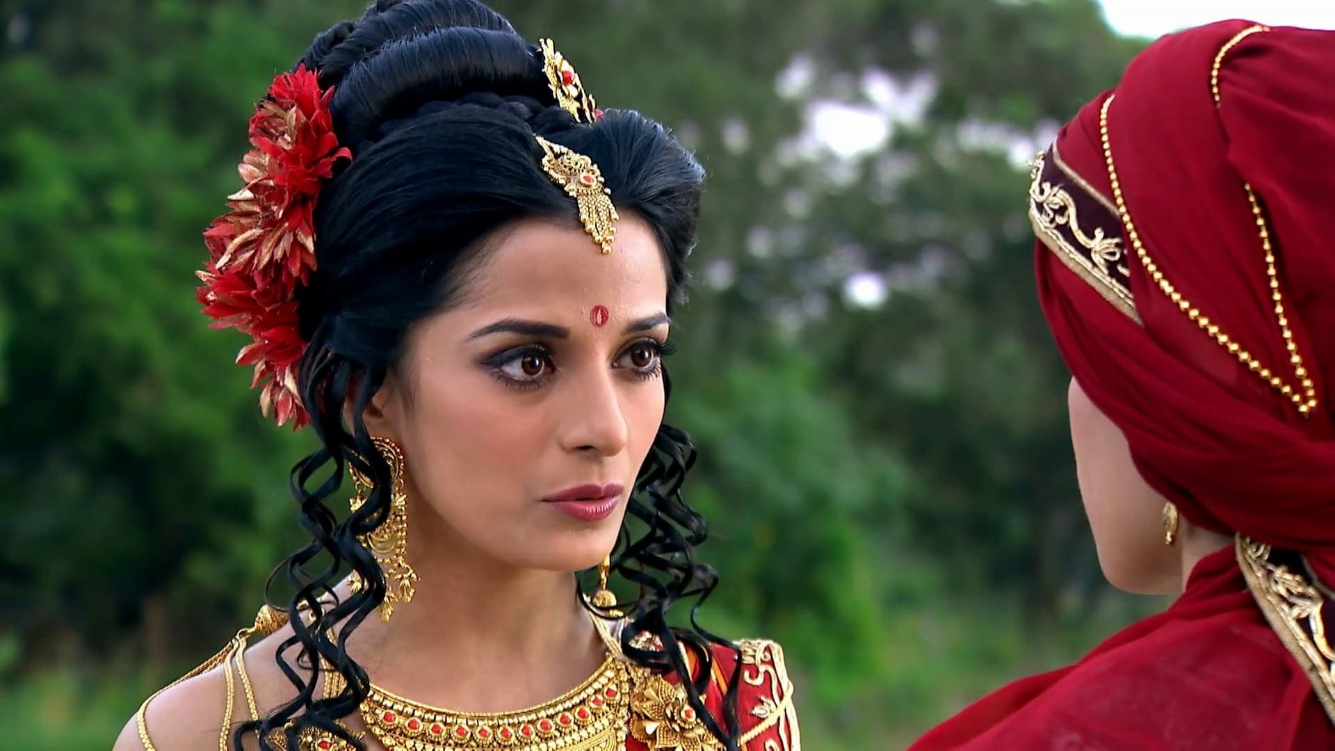 Draupadi returns to Kampilya